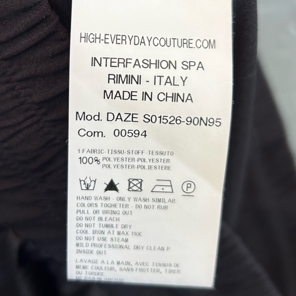 High Everyday Couture black Cargo Pants, size 10 - Picture 11 of 11